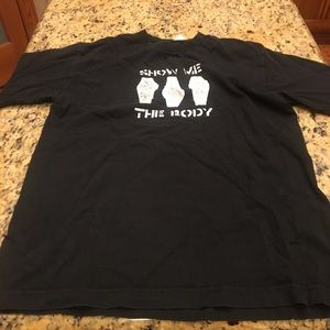 Show Me the Body size Medium black tee coffins